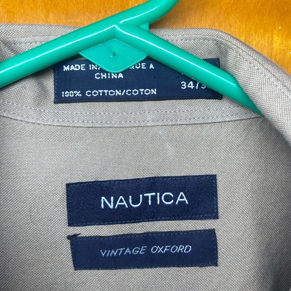 x3 Neiman Marcus & Nautica button downs - Picture 5 of 7